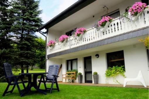 Apartamento Landhaus Zur Linde Winterberg Exterior foto